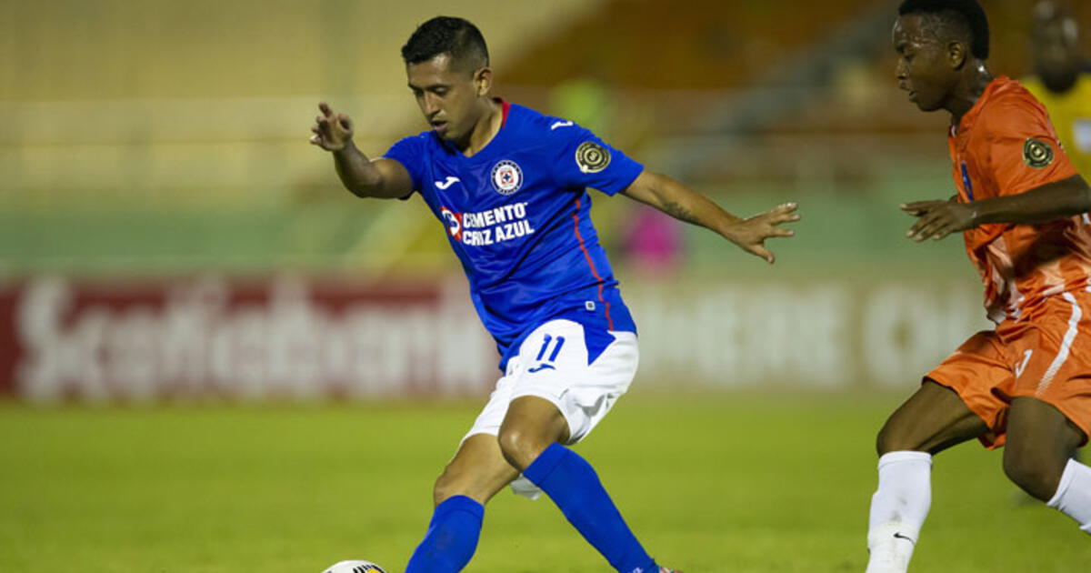 Cruz Azul Con Yoshimar Yot N Igual Con Arcahaie Por La