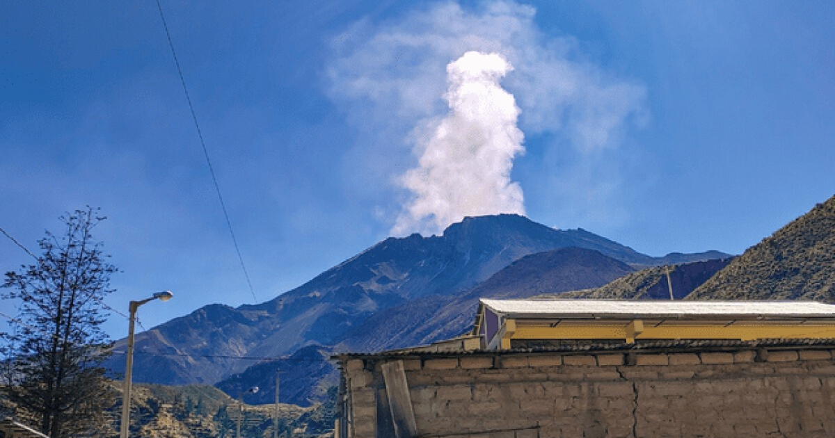 Volcán Ubinas: registran nueva explosión, más de 17 detonaciones y estas son las zonas afectadas