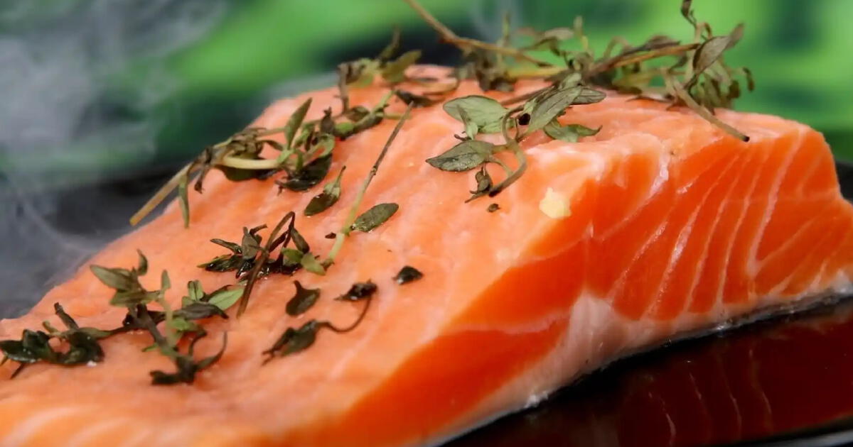 Cocina el salmón más jugoso que hayas probado en tu vida con estas 4 mejores técnicas
