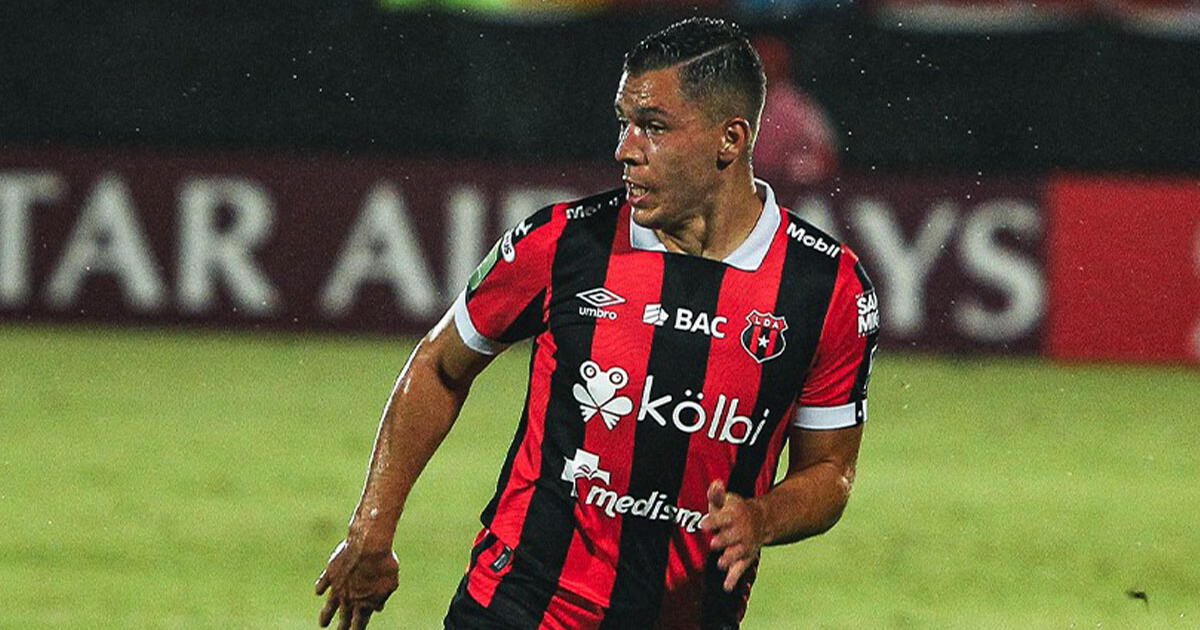 Alajuelense goleó por 3-0 a Cartaginés y continúa a paso firme en la Copa Centroamericana