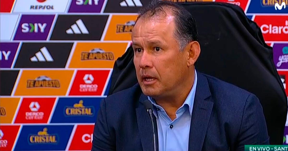 Reynoso señaló al campo como un factor importante de la derrota de Perú: 