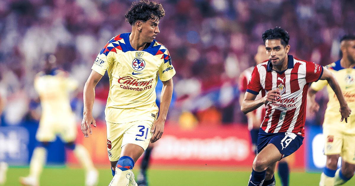 America defeated Chivas in a friendly match with a brace from Julian Quiñones.