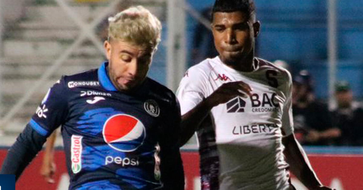 Saprissa igualó 2-2 con Motagua en intenso partido por el repechaje de la Copa Centroamericana