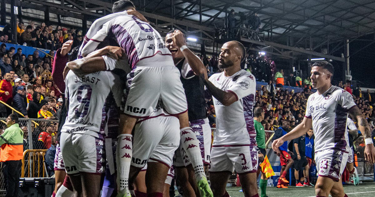Saprissa ganó 2-1 a Herediano por la primera final del Apertura en la Liga Promerica 2023
