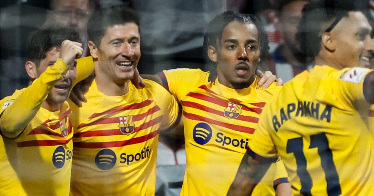Con gol de Lewandowski, Barcelona apabulló 3-0 al Atlético Madrid y es escolta en LaLiga 2024