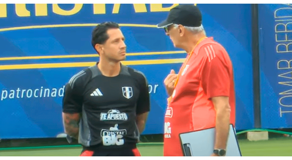 Selección peruana: ¿Por qué Jorge Fossati se quedó conversando con Gianluca Lapadula?