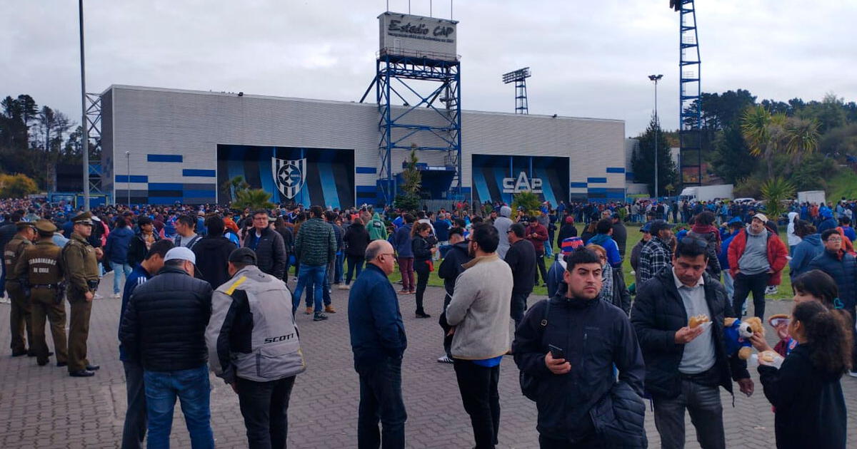 Partido de Huachipato vs. Universidad de Chile fue evacuado por amenaza de bomba