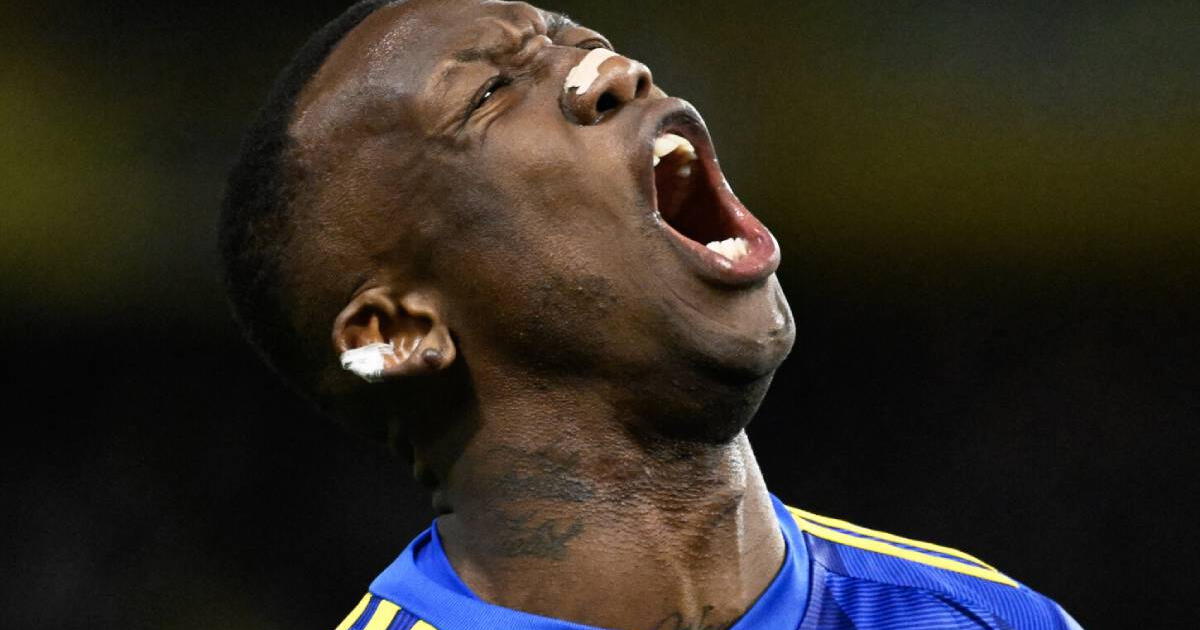 Tras renovar con Boca: el exorbitante valor de Luis Advíncula en el mercado de pases