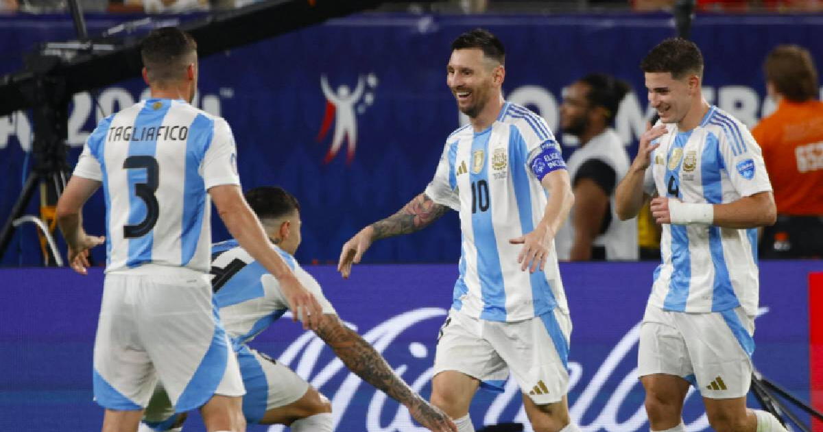 Messi y el HERMOSO GESTO con sus compañeros de Argentina previo a la final ante Colombia