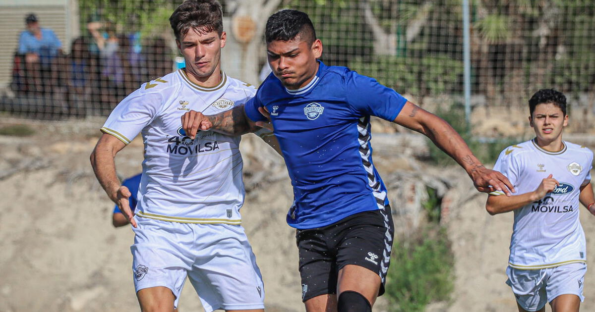 Jeriel De Santis se lució con hat-trick: ex Alianza Lima marcó tres goles con su nuevo club