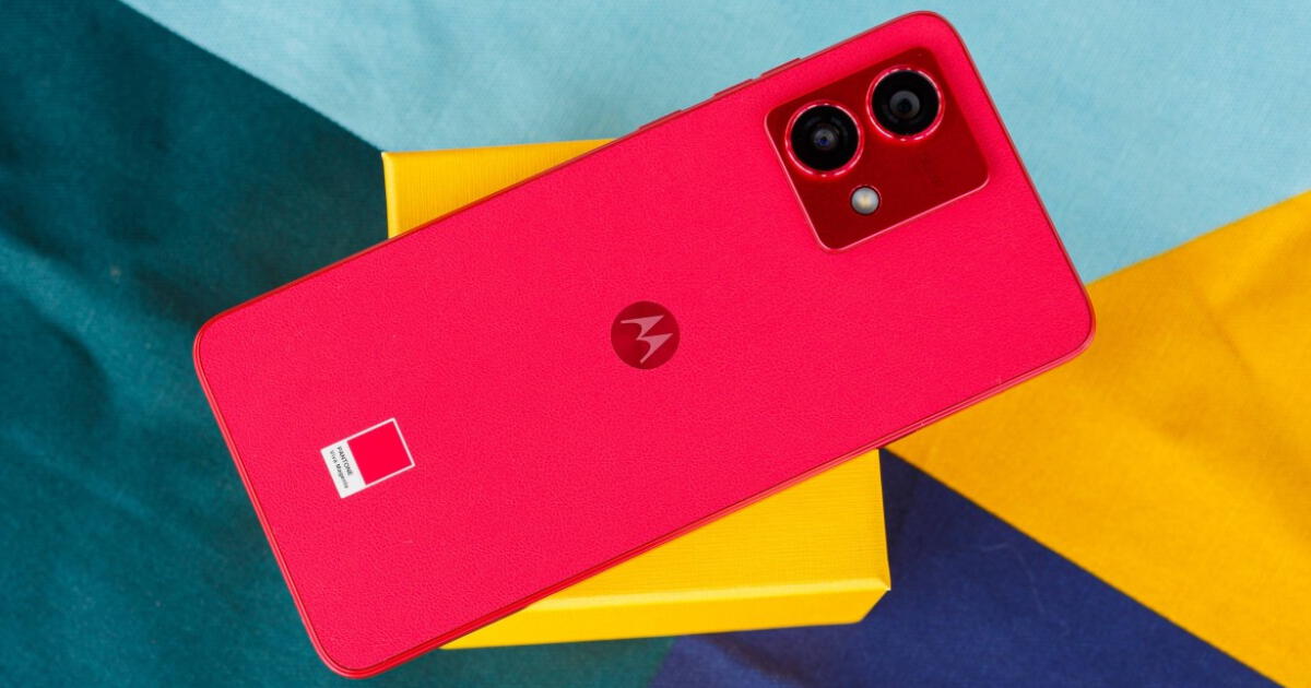 El celular Motorola gama media todoterreno que enamora: 12 GB de RAM, 256 GB almacenamiento y resiste al agua