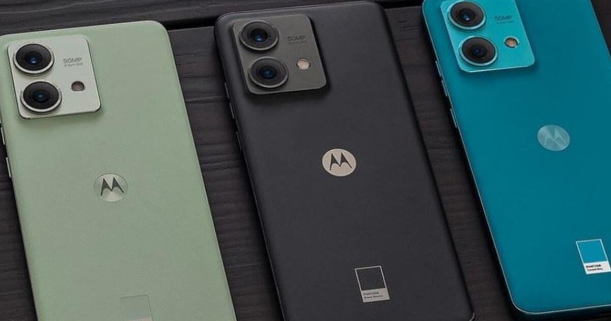 Este celular Motorola barato resiste al agua, tiene batería de 5,000mAh, almacenamiento de 256GB y buena cámara