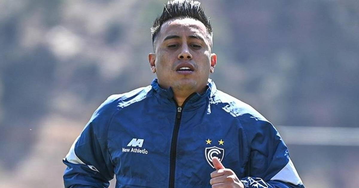 Futbolista de Cienciano CONTÓ que Christian Cueva le hizo inesperado regalo y habló de su FUTURO