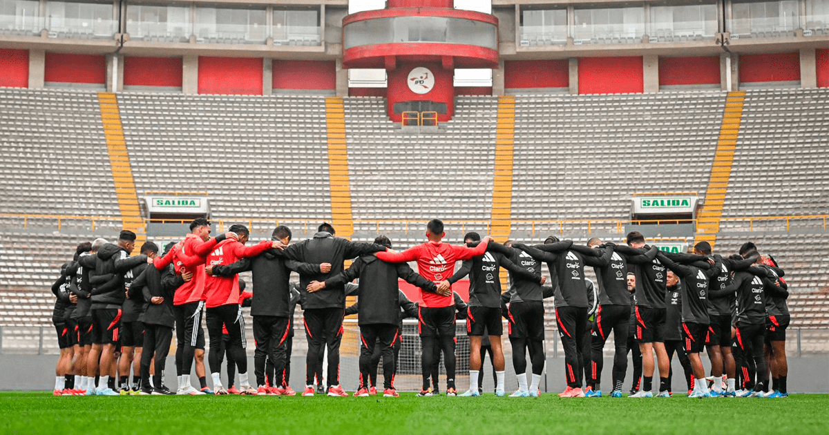 ¿Se mantiene con tres? La POSIBLE LÍNEA DEFENSIVA de la selección peruana ante Colombia