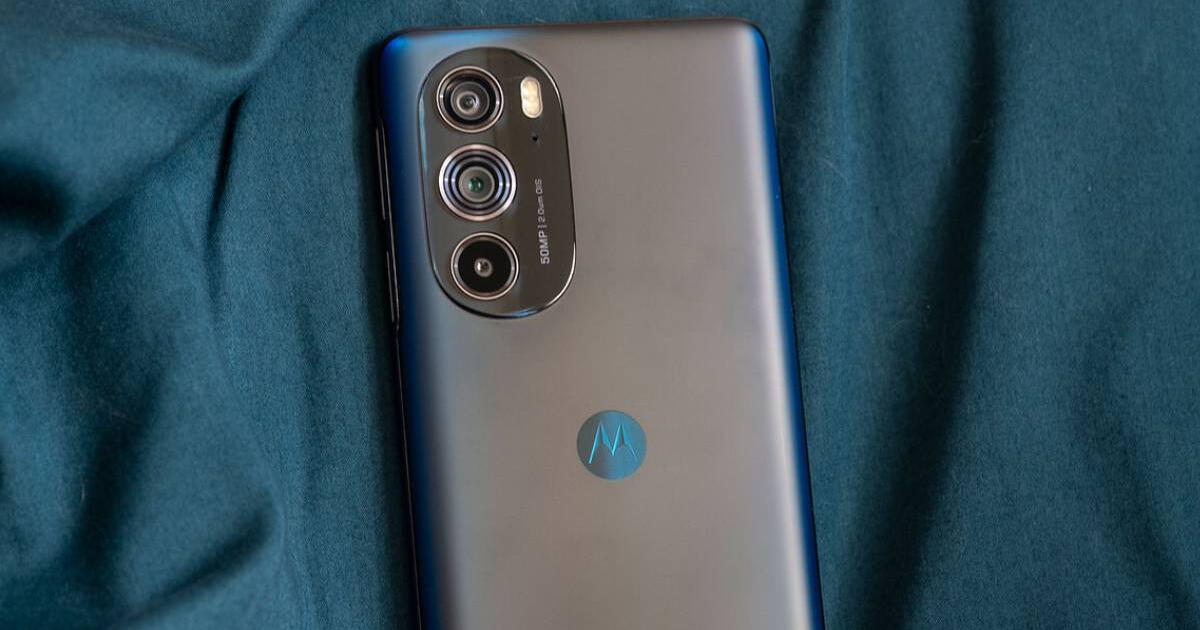 Este Motorola de 2022 es el mejor teléfono para GAMERS con 8GB de RAM, 256GB memoria y pantalla OLED