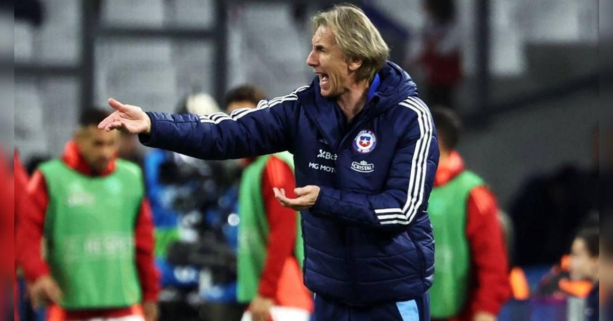 Ricardo Gareca ENLOQUECIÓ con Chile por insólito ERROR en pleno partido ante Brasil