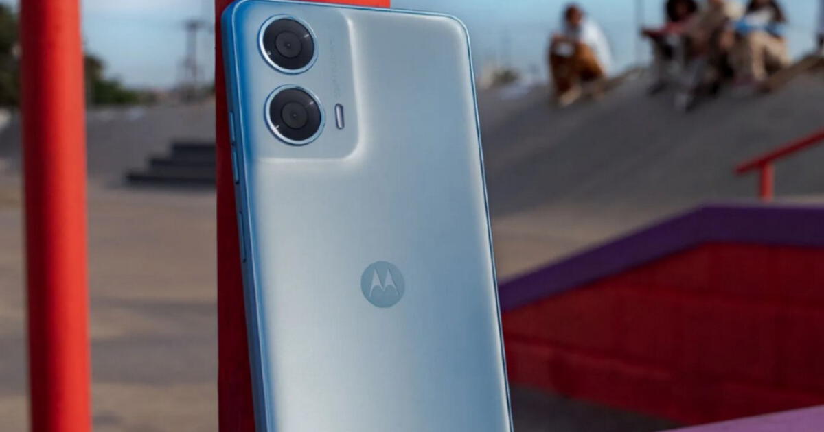 Este Motorola supera al Samsung A55 con su batería para DOS DÍAS, 50MP cámara y 256GB memoria a 112 dólares