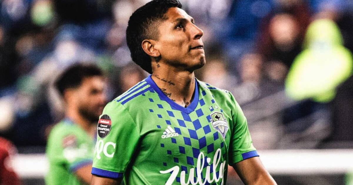 Técnico de Seattle dio DEVASTADOR comentario sobre Ruidíaz: 