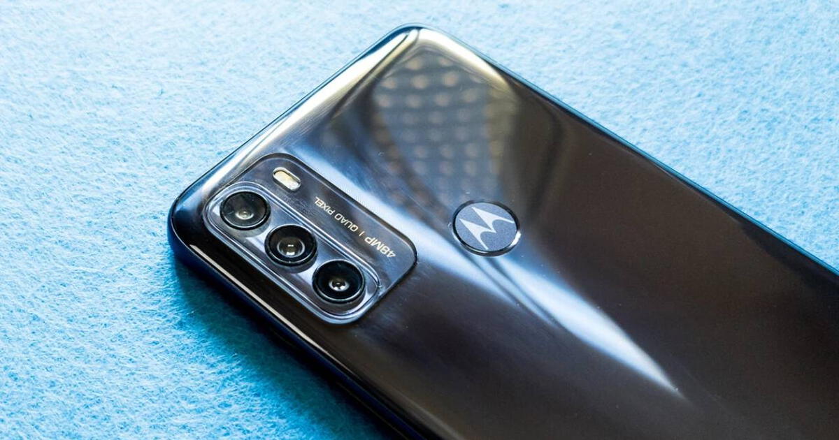 ¿Quieres un teléfono POTENTE y BARATO? Este Motorola de 2021 es lo MEJOR con Snapdragon y triple cámara