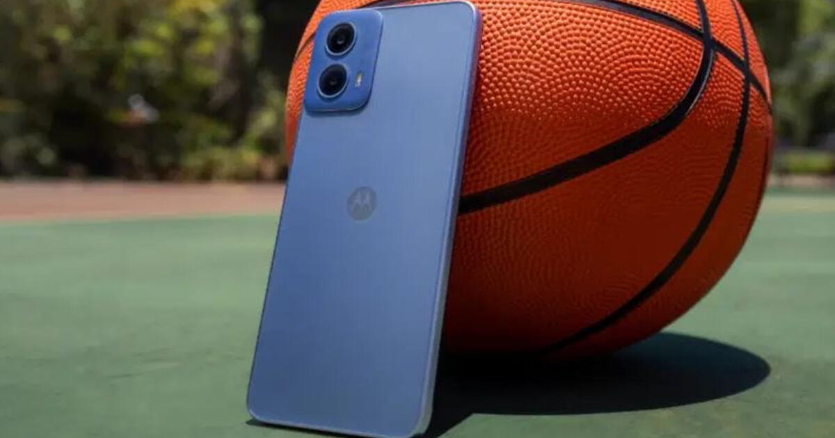 Este Motorola de 130 dólares tiene mejor pantalla que el iPhone 16: RAM de 4GB, cámara de 50MP y gran batería