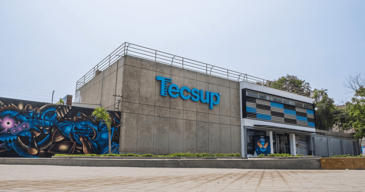 Tecsup presenta nuevas carreras 2025: negocios digitales, marketing y mecatrónica