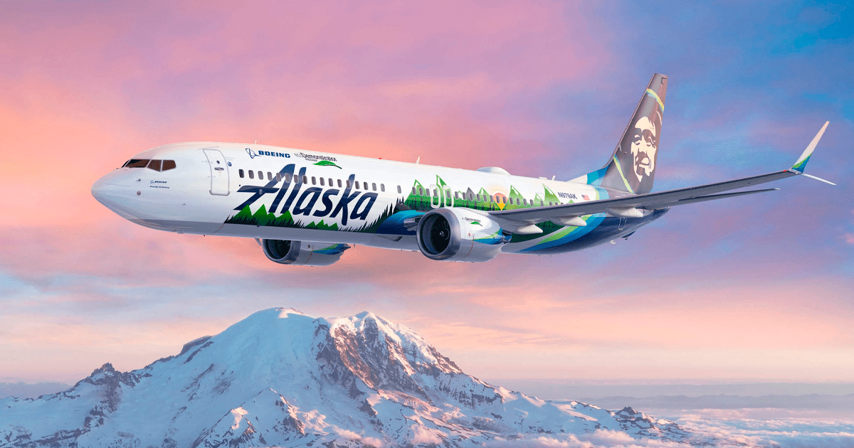 Alaska Airlines reporta falla técnica que deja a pasajeros varados