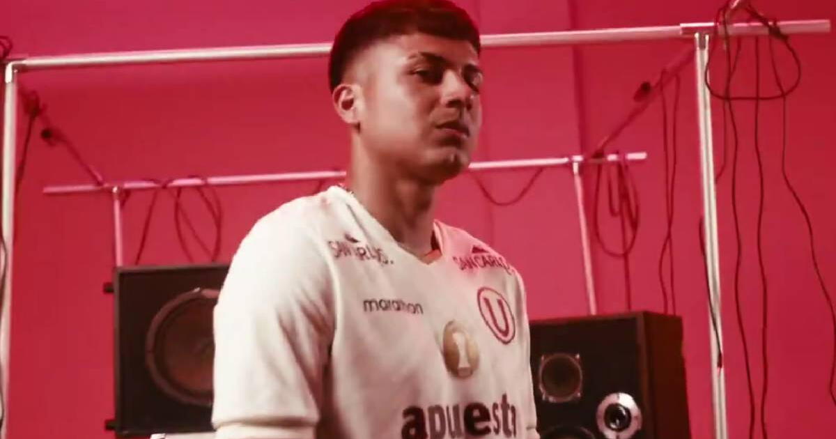 Universitario presentó su nueva camiseta para la temporada 2025: 