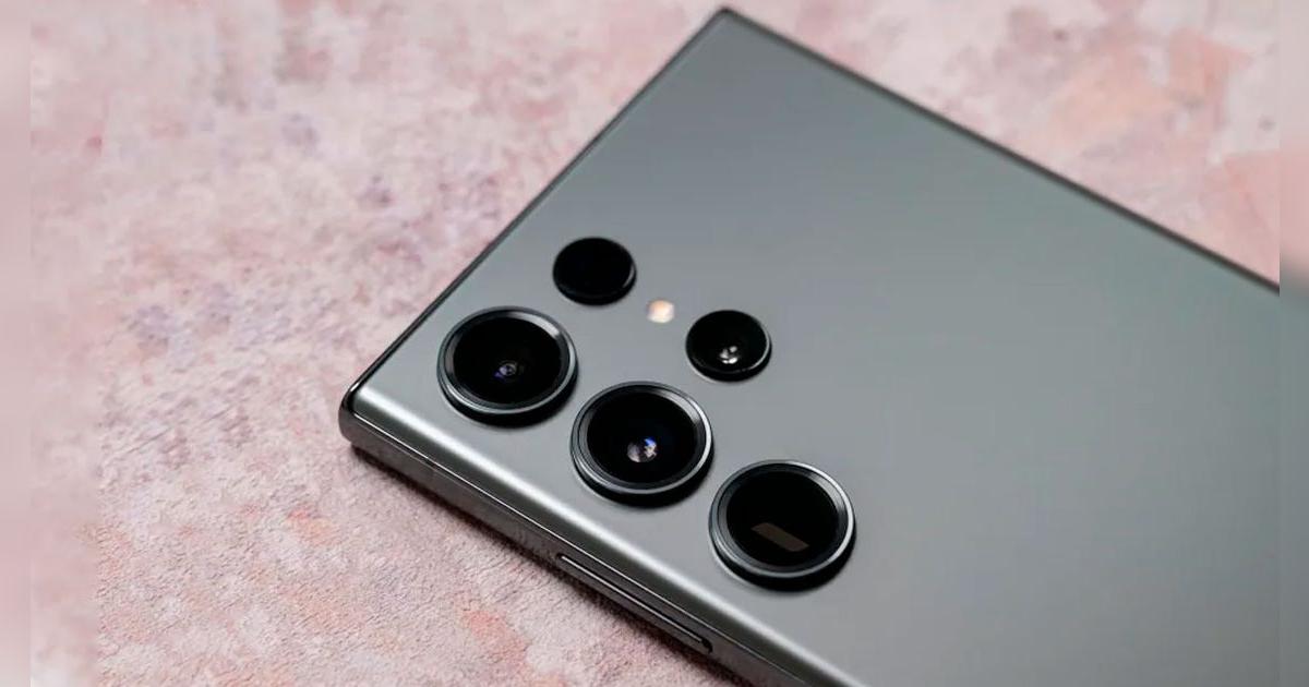 NO gastes dinero en el S24 ULTRA: este Samsung es igual de potente, tiene IA, cuádruple cámara 200MP y procesador GAMER