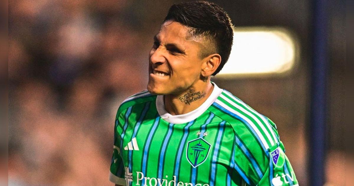 ¿Regresa a la Liga 1? Raúl Ruidíaz se hizo presente en las prácticas de un equipo peruano