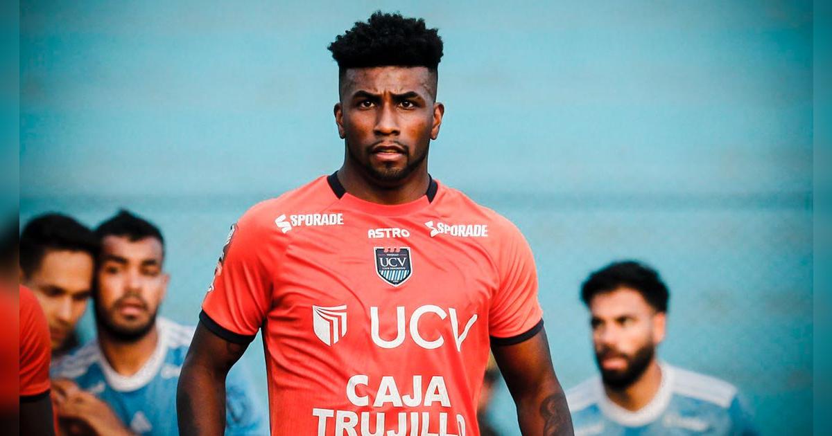 Carlos Ascues dio el batacazo al firmar por club que jugará torneo internacional