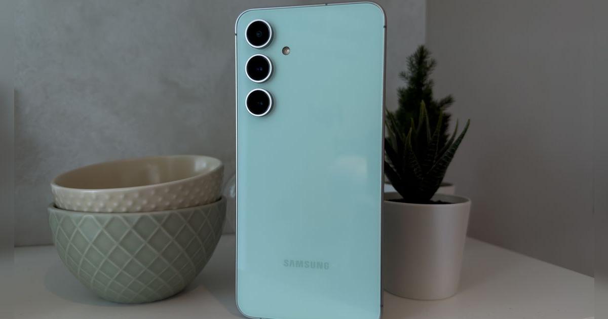 Este Samsung tiene todo lo mejor: 512 GB de almacenamiento, cámara 50 MP y carga en pocos minutos