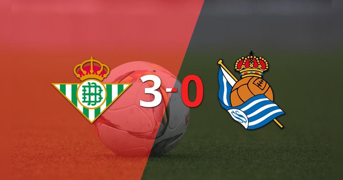 Goleada de Betis a Real Sociedad con doblete de Marc Roca incluído