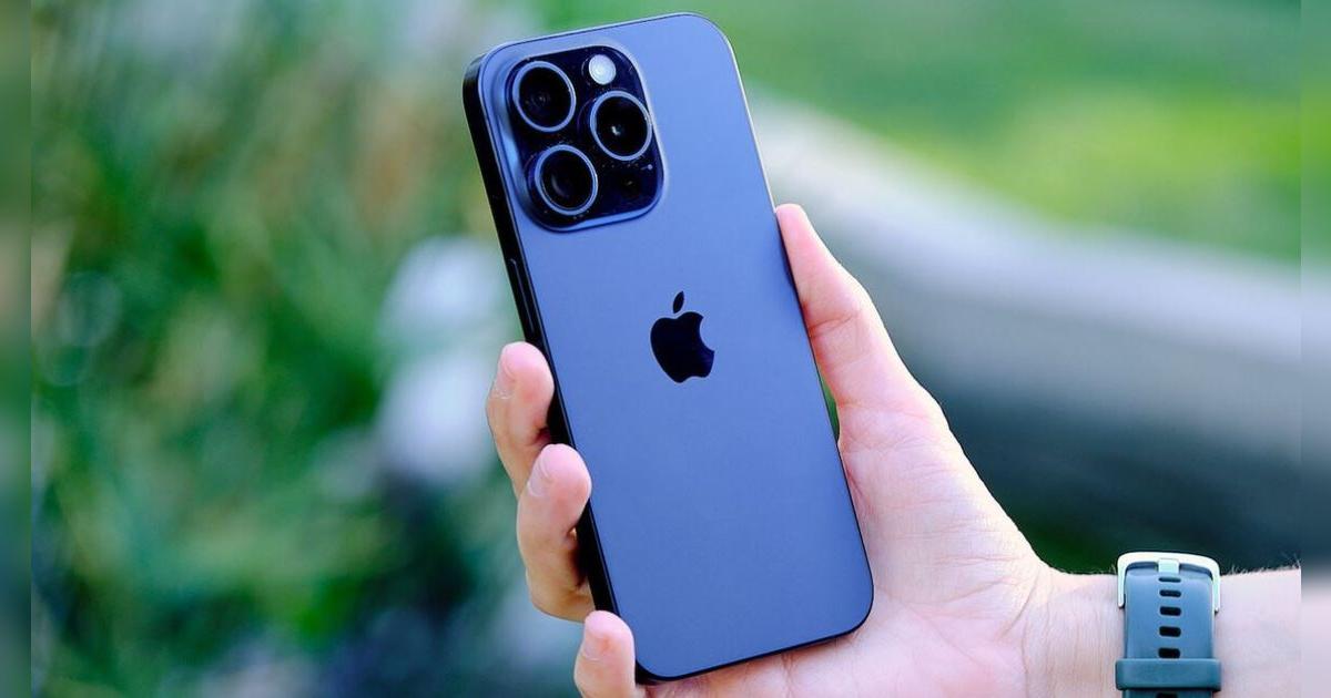 Cámbiate del Samsung S25+ a este iPhone que lo supera en todo: procesador gamer y tres cámaras profesionales