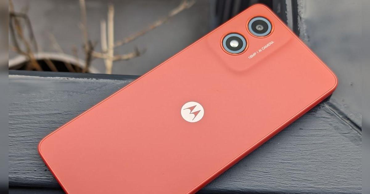 Cuesta solo 117 dólares y supera en dos cosas al iPhone 15: mejor pantalla de 90Hz y 8GB de RAM