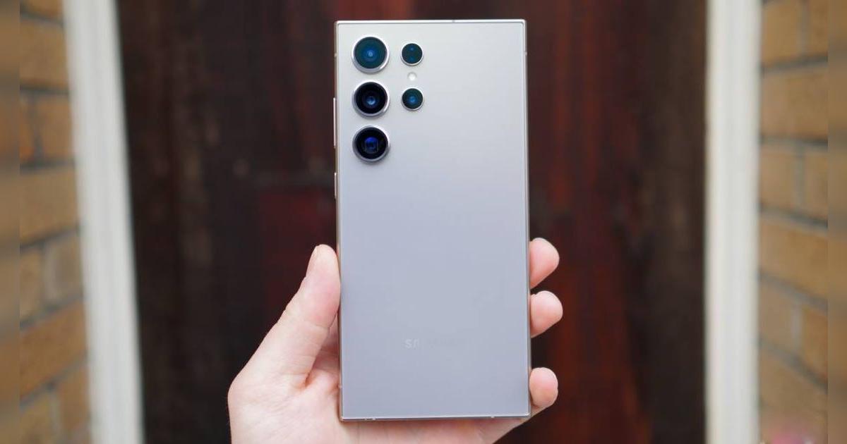 Este Samsung es MEJOR que el Galaxy S25 ULTRA y su precio es la mitad: cámara 200MP, IA y 1TB de memoria