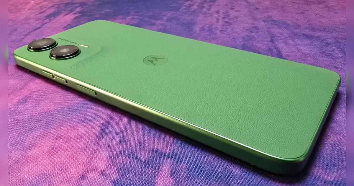 ¿Por qué todos buscan este Motorola en 2025? Pantalla FullHD+, memoria de 1TB y diseño HERMOSO