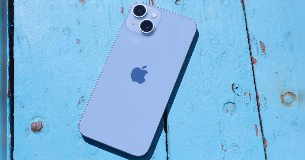 No compres el iPhone 16, este Apple de 2023 es casi igual y más barato: pantalla OLED y graba video en 4K