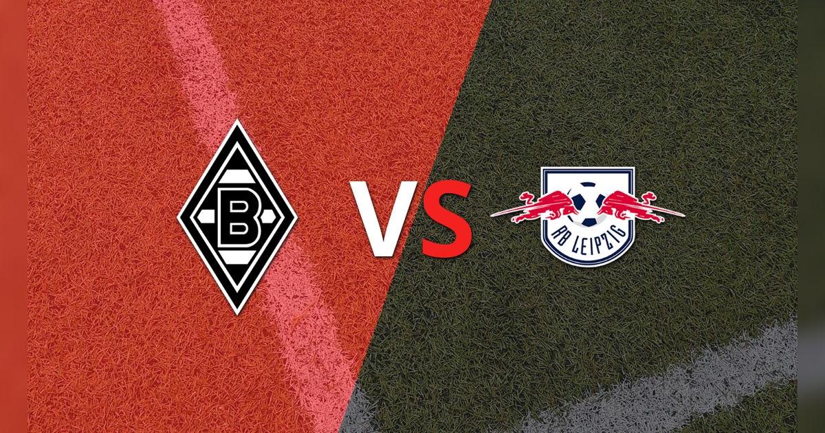 Inicia el partido entre B. Mönchengladbach y RB Leipzig