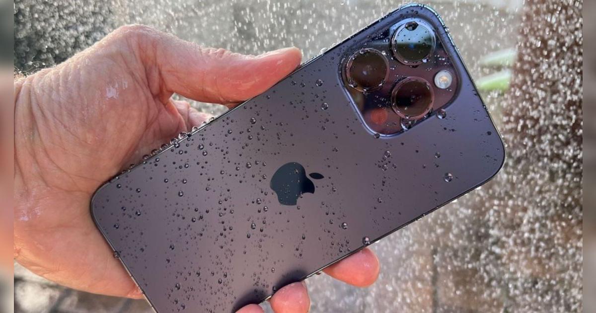 Este iPhone antiguo sigue vendiendo en 2025 por su pantalla OLED y video 4K que envidia el S25 Ultra