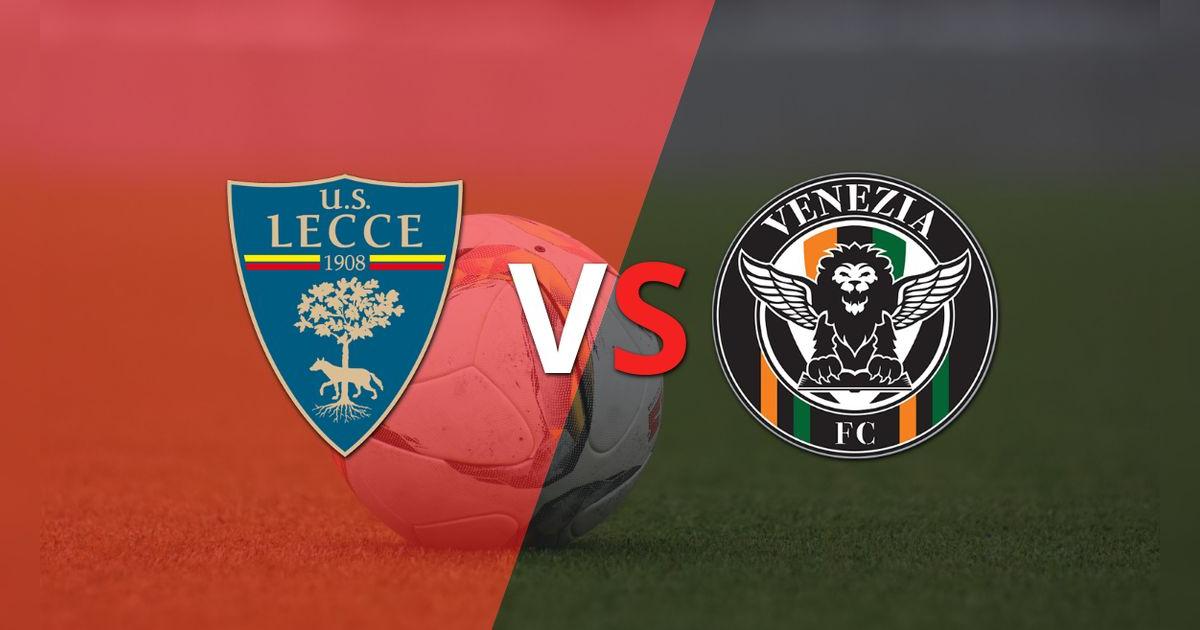 Comienza el juego entre Lecce y Venezia en el estadio Comunale Via del Mare
