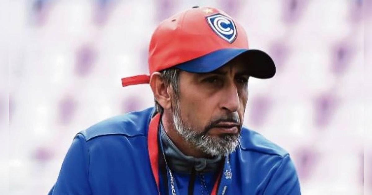 Cristian Díaz dejó Cienciano y su nuevo club lo oficializa por todo lo alto: 