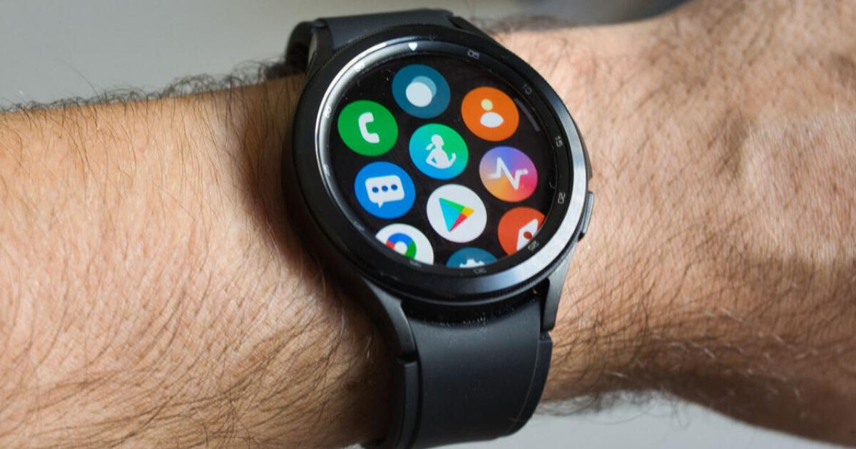 ¡Apúrate! Samsung Watch 4 con oferta imperdible en Yape: el mejor reloj para contestar llamadas y redes sociales