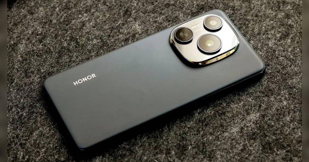 Este nuevo Honor tiene batería que dura 1 semana, es acuático, tiene 512GB y supera en TODO al Galaxy A56 de Samsung