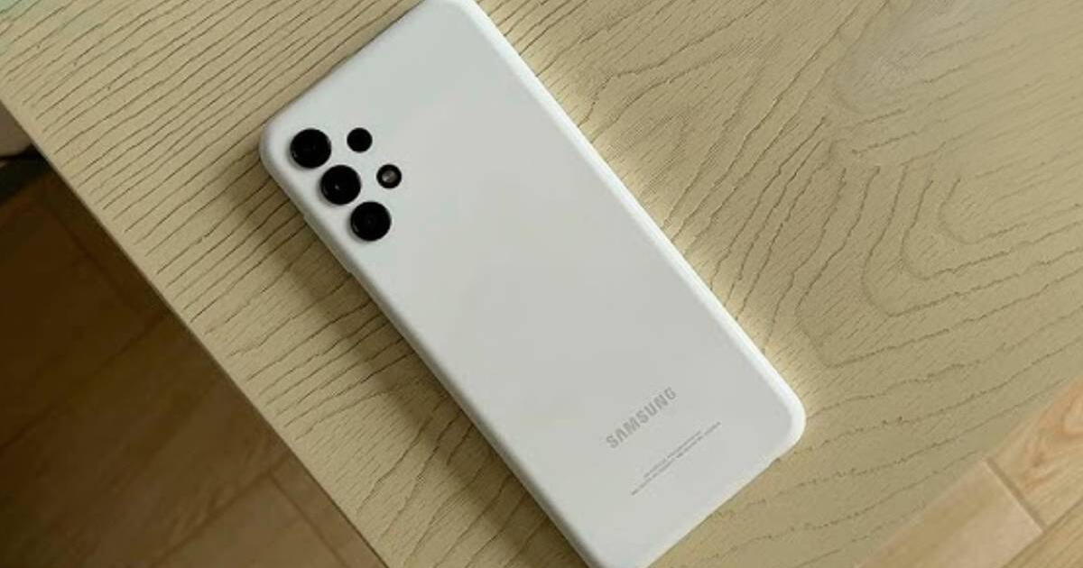 Pese a ser un teléfono del 2022, este Samsung es el gama media que necesitas: pantalla FullHD+ y batería 5000 mAh