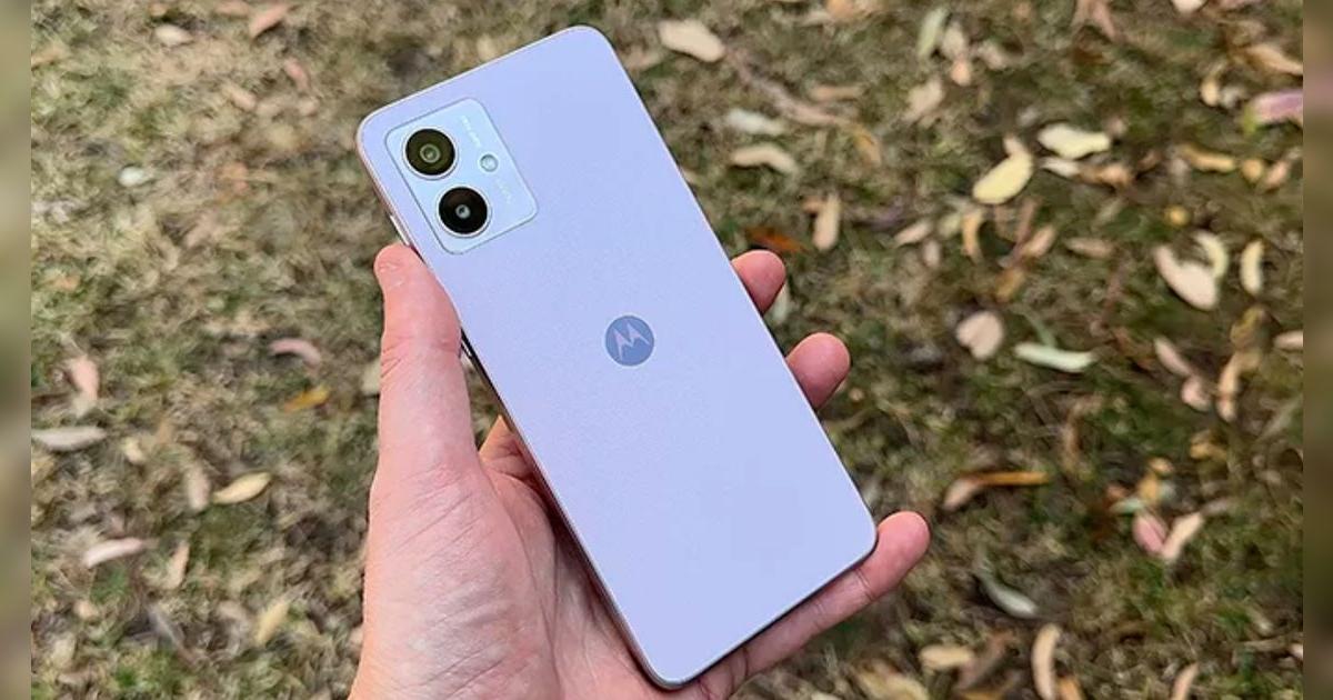 Este Motorola te cuesta menos de 200 soles y es uno de los mejores teléfonos baratos que puedes comprar: ¿vale la pena?