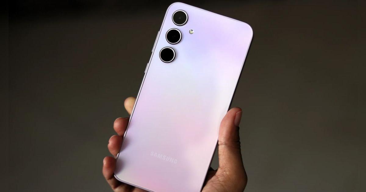 Este Samsung es todo lo que necesitas: almacenamiento infinito, cámara triple, carga en pocos minutos y precio bajo