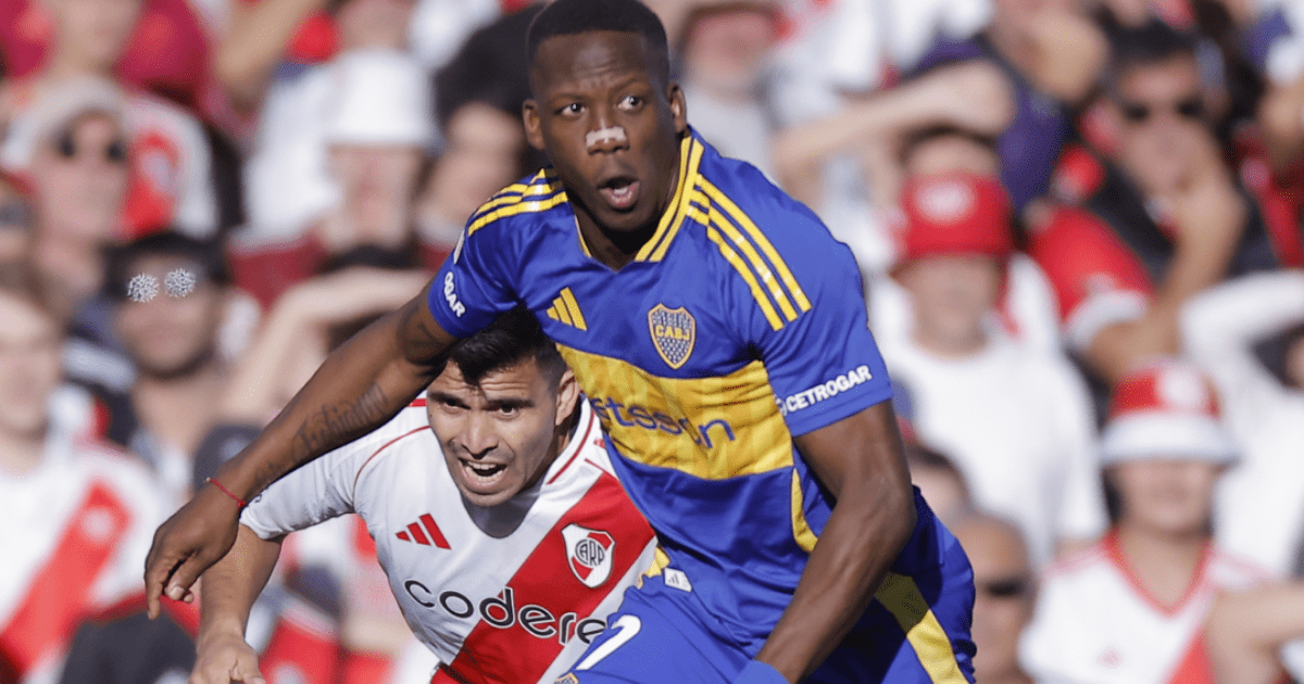 Prensa argentina le dió impensada calificación a Luis Advíncula tras el clásico River vs. Boca