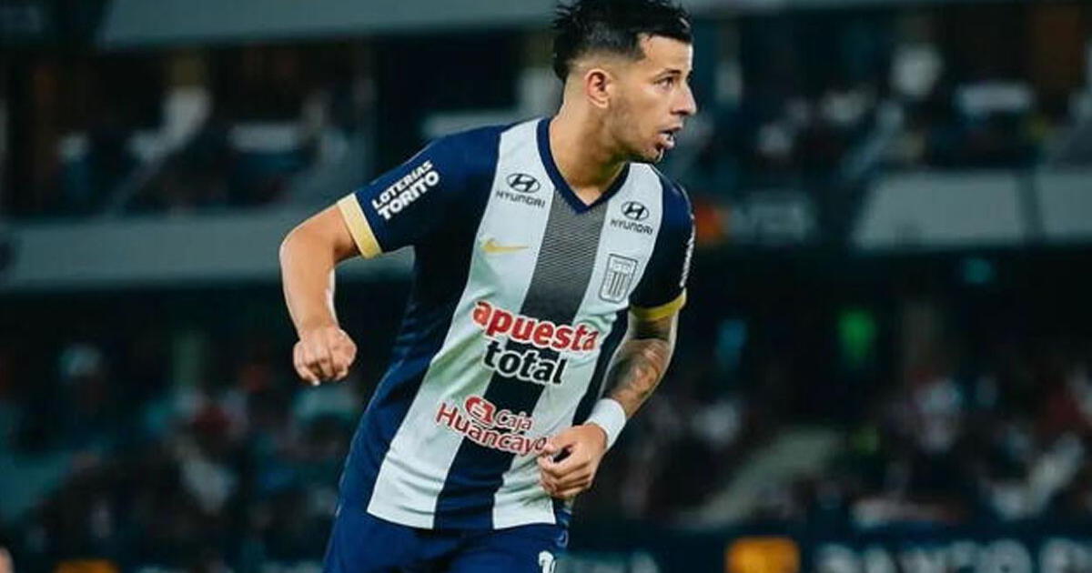 Pablo Ceppelini se luce con camiseta de otro club mientras cumple la sanción de Conmebol