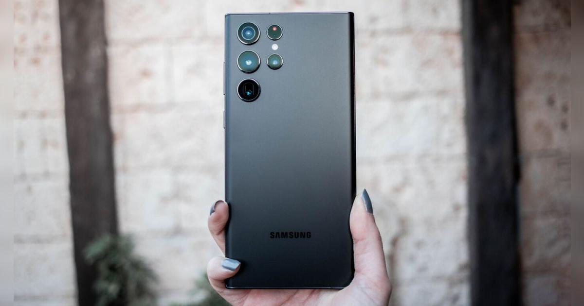 Lo mismo, pero más barato: no te compres el Galaxy S25 Ultra, ya que este Samsung antiguo es igual de potente pero cuesta menos