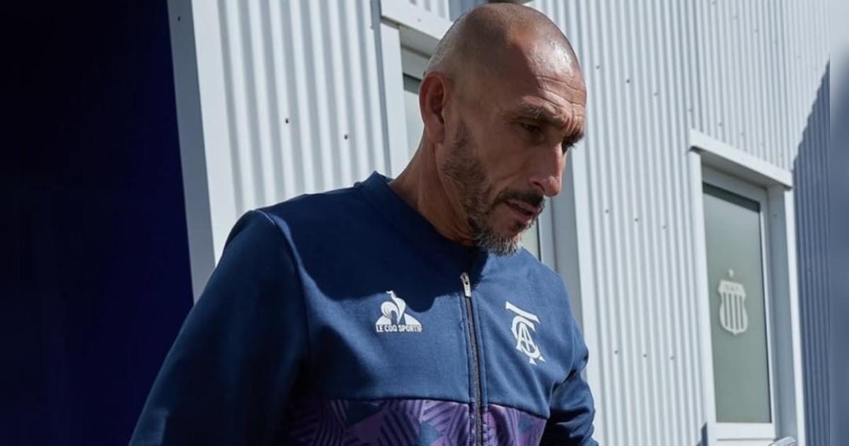Pablo Guiñazú no es más DT de Talleres a dos semanas del partido ante Alianza por Libertadores